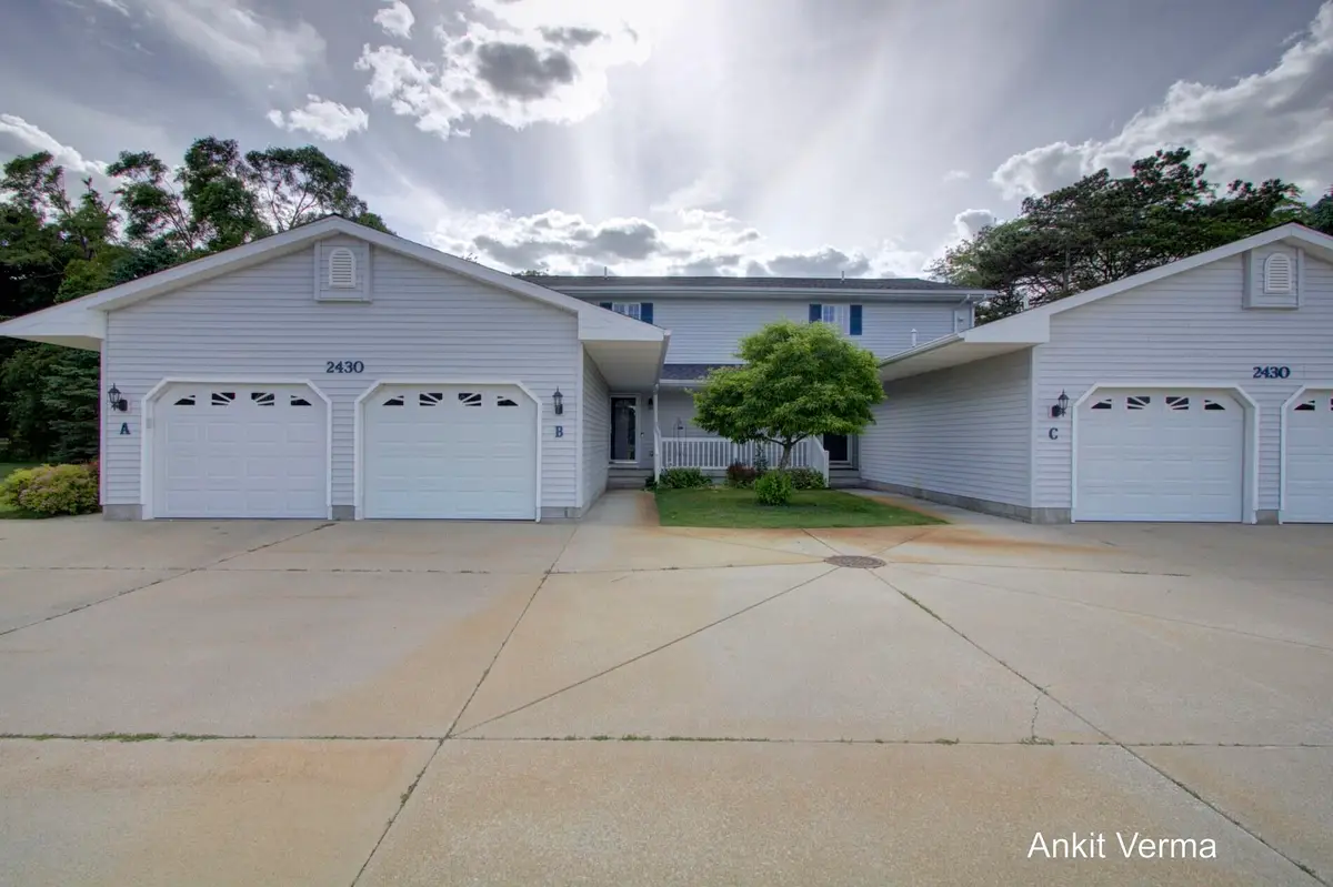 2430 Rosewood North Drive Unit: B, Mount Pleasant, MI 48858 - #1