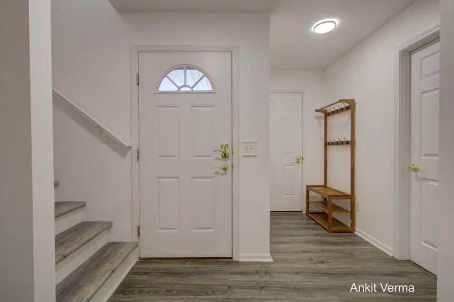2430 Rosewood North Drive Unit: B, Mount Pleasant, MI 48858 - #2