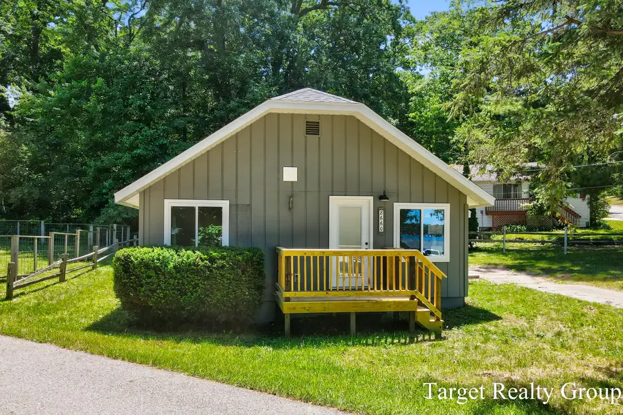 8660 Merry Drive NE, Rockford, MI 49341 - #3