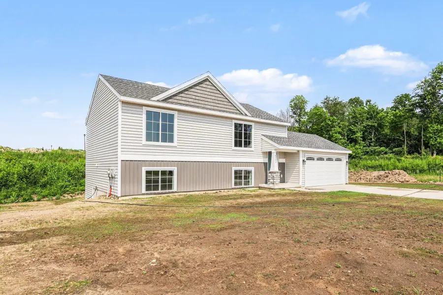 4284 Old Farm Drive, Wayland, MI 49348 - #2