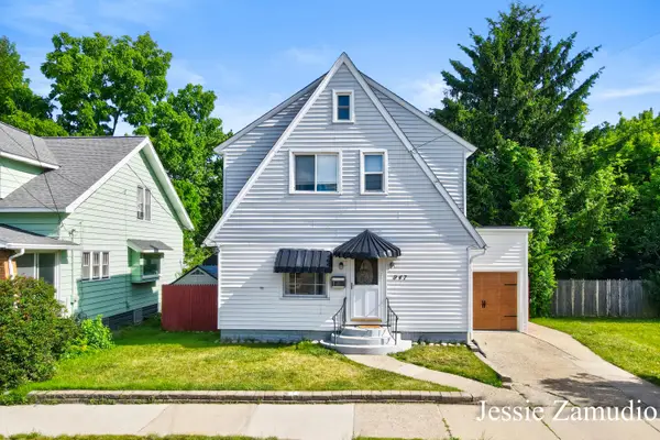 947 Lyon Street NE, GrandRapids, MI 49503
