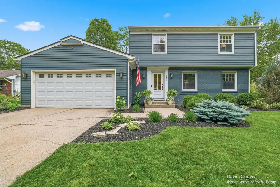 1910 Ridgemoor Drive SE, Grand Rapids, MI 49506 - #2