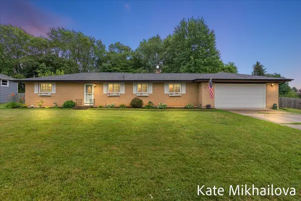 1249 Chalmers Drive, BattleCreek, MI 49015