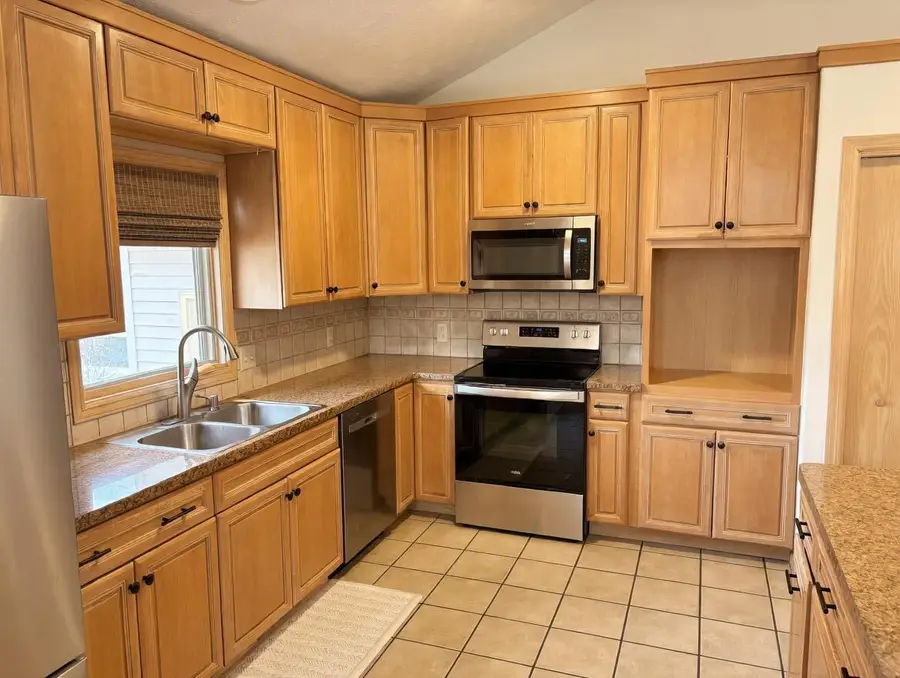 4503 Shiloh Pines SE, Kentwood, MI 49546 - #3