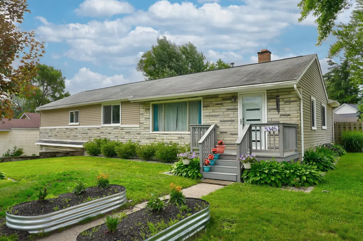 5345 Clinton River Drive, Waterford, MI 48327 - #1