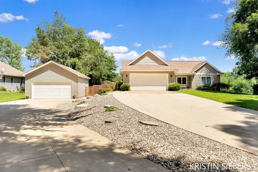 9760 Jade Drive, Allendale, MI 49401 - #3
