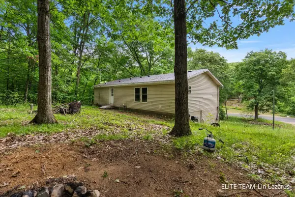 6718 Schmeid Road, Lakeview, MI 48850