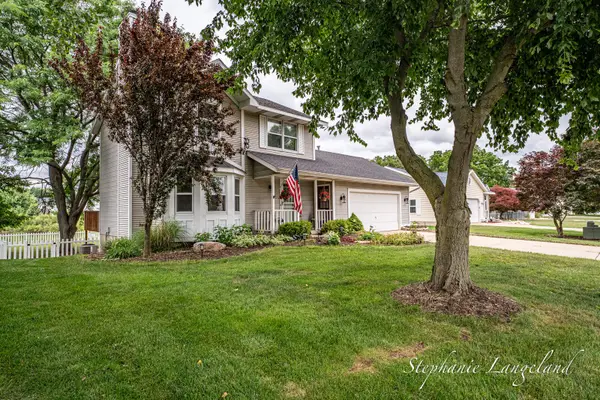 1511 Springbrook Drive, Jenison, MI 49428