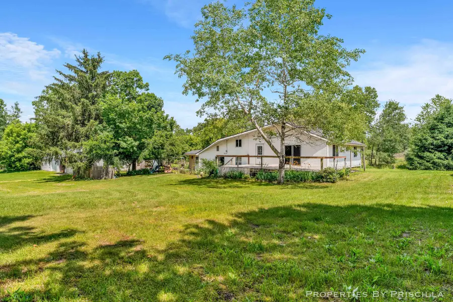 16134 Peach Ridge Avenue NW, Tyrone, MI 49330 - #3