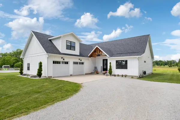 7062 Brooks Road, Clarksville, MI 48815