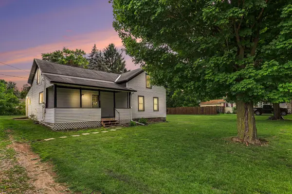 190 E Cross Street, Clarksville, MI 48815