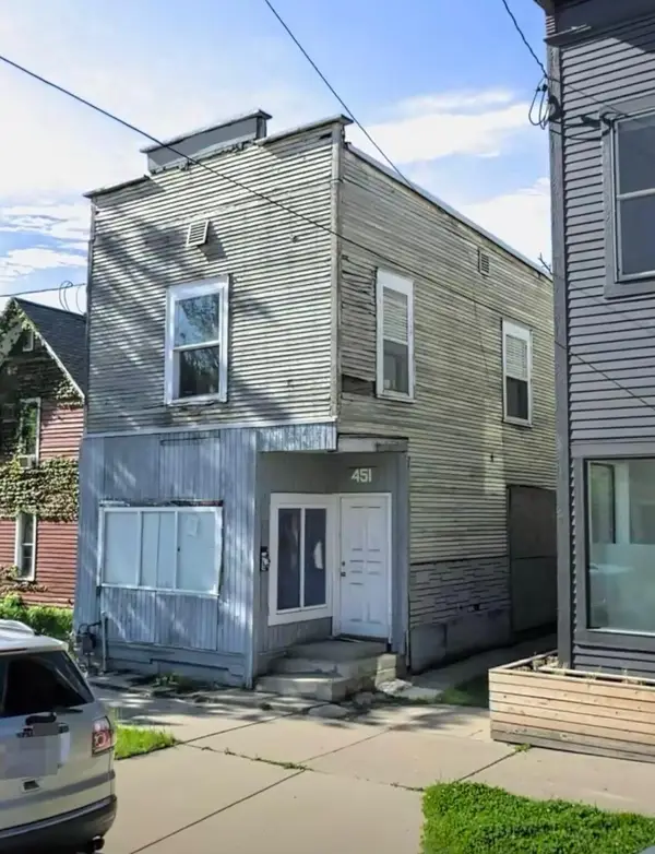 451 Carrier Street NE, GrandRapids, MI 49505