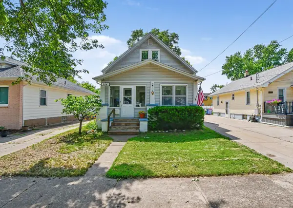2041 Edgewood Avenue NE, GrandRapids, MI 49505