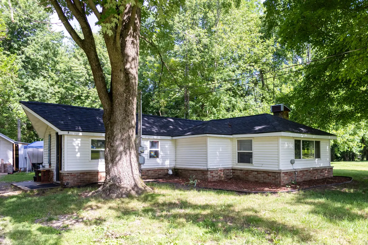 51310 Shorts Road, Leonidas, MI 49066 - #1