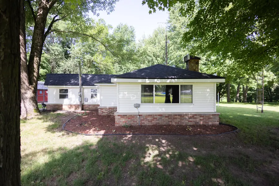 51310 Shorts Road, Leonidas, MI 49066 - #2