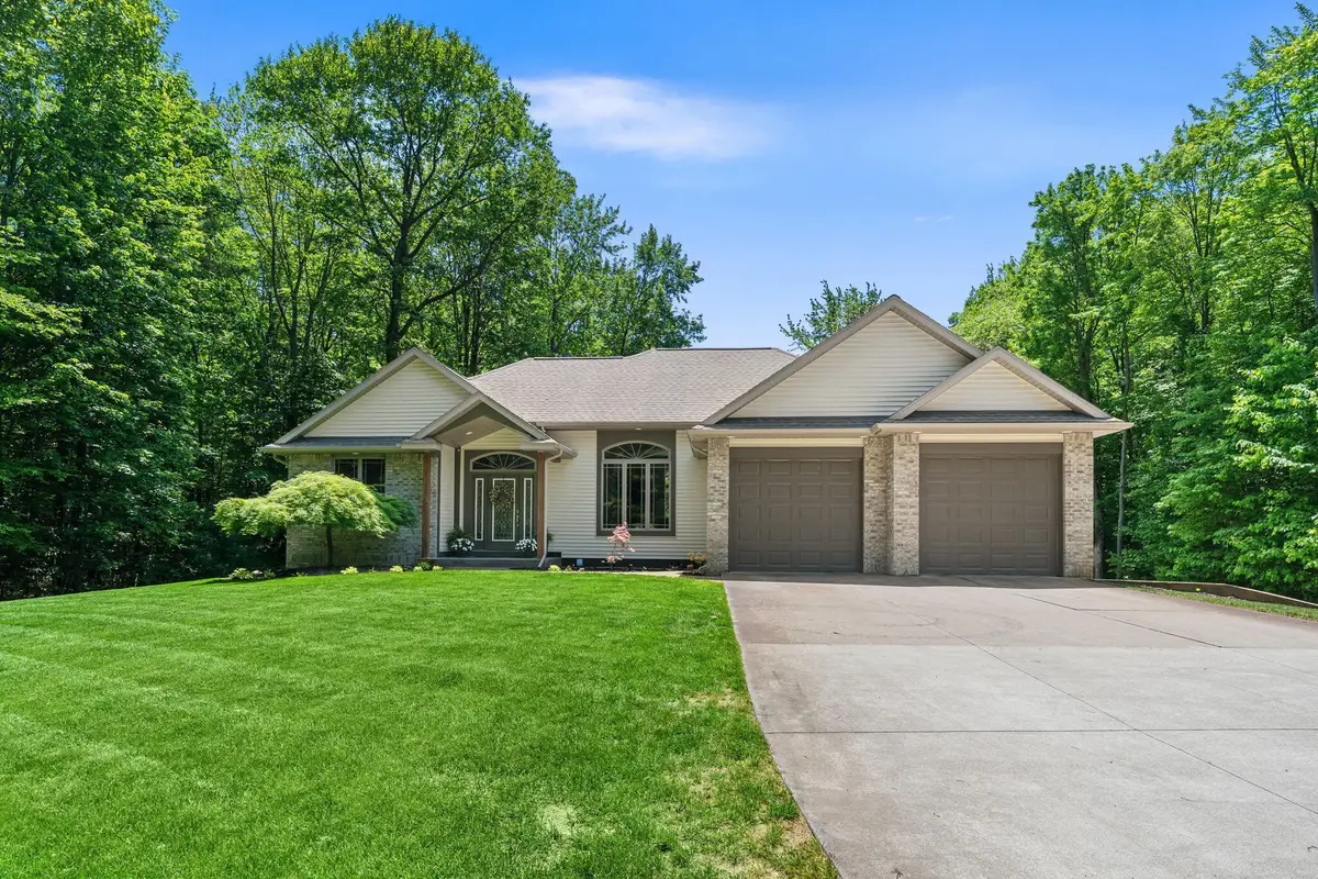 16528 Hemlock Drive, Spring Lake, MI 49456 - #1