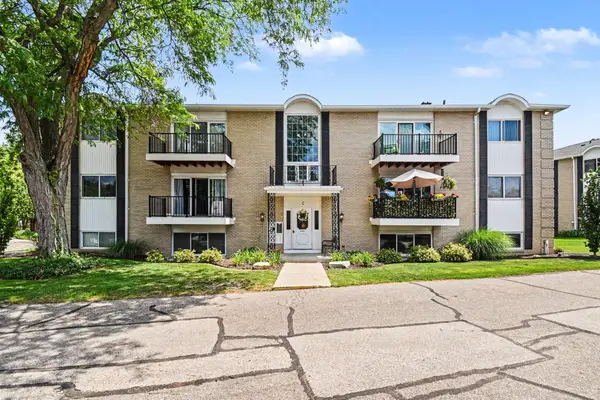 2759 Leonard Street NW Unit: C1, GrandRapids, MI 49504