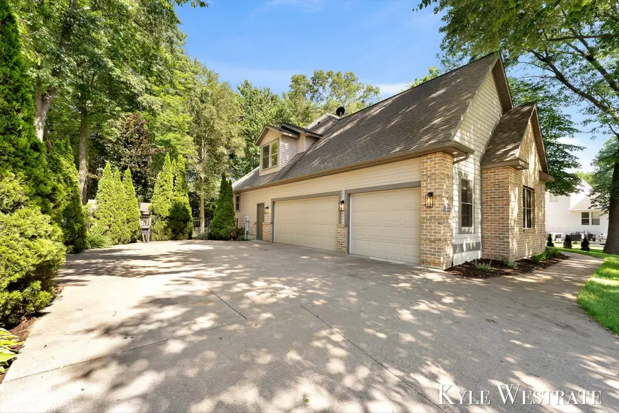 6334 Red Rock Court, Muskegon, MI 49444 - #2