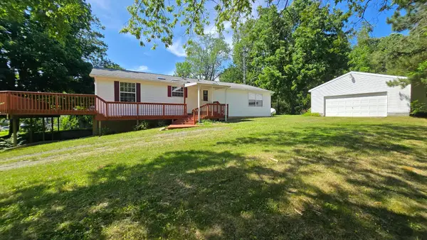 6700 Lorne Drive, Pentwater, MI 49449