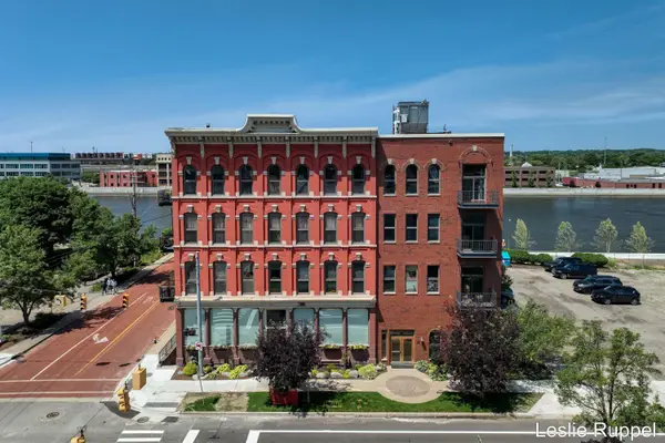 801 Monroe Avenue NW Unit: #206, GrandRapids, MI 49503