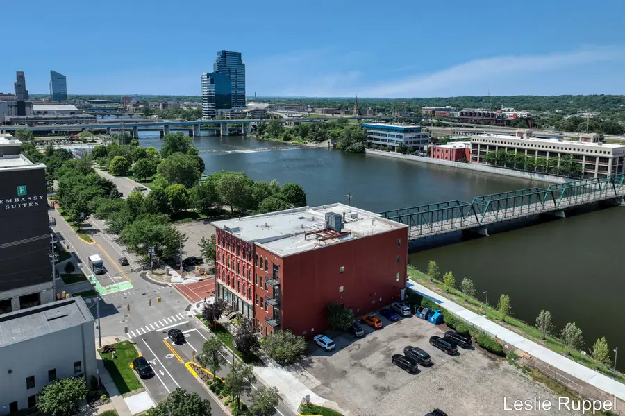 801 Monroe Avenue NW Unit: #206, Grand Rapids, MI 49503 - #3