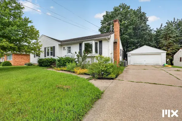 4528 Billmar Street SW, Grandville, MI 49418