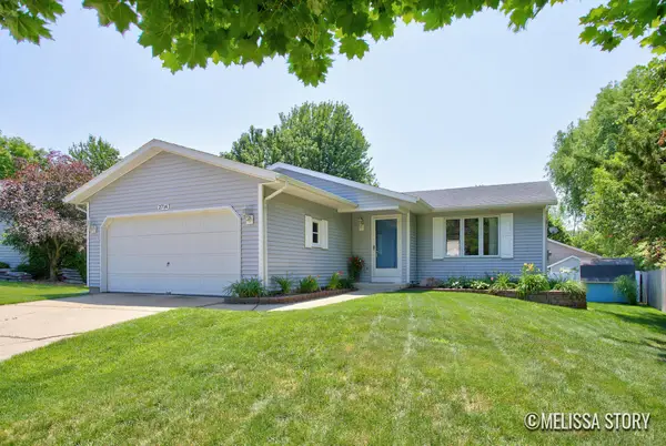 2714 Olivia Street NW, GrandRapids, MI 49504