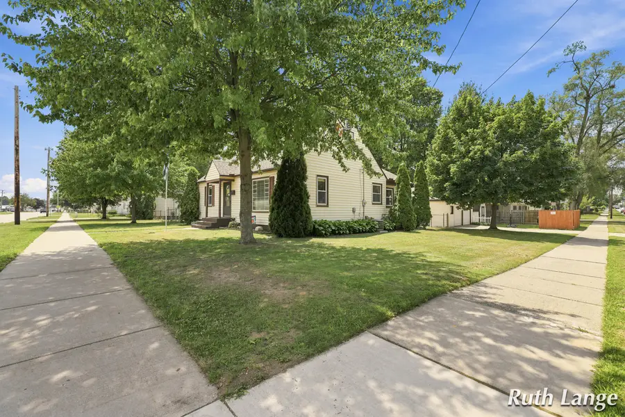 3401 Clyde Park Avenue SW, Wyoming, MI 49509 - #2