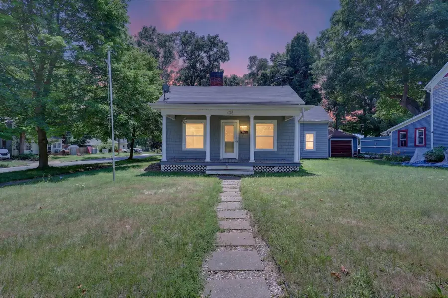 438 E Center Street, Hastings, MI 49058 - #2