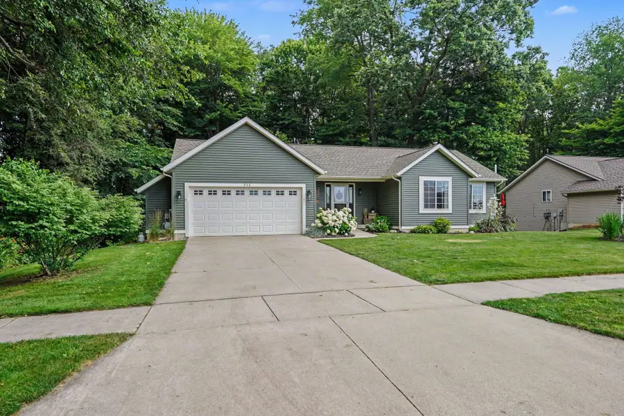 944 Oak Brook Court, Middleville, MI 49333 - #3