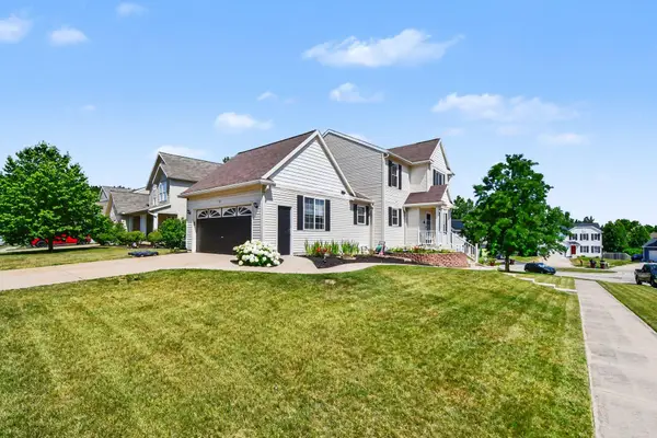 132 Foxtail Drive, Ionia, MI 48846