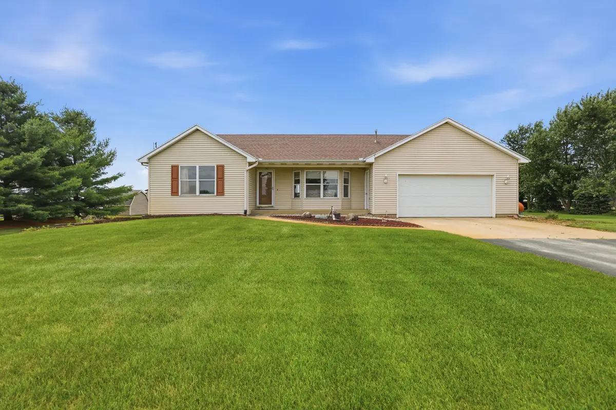 3960 16th Street, Wayland, MI 49348 - #1