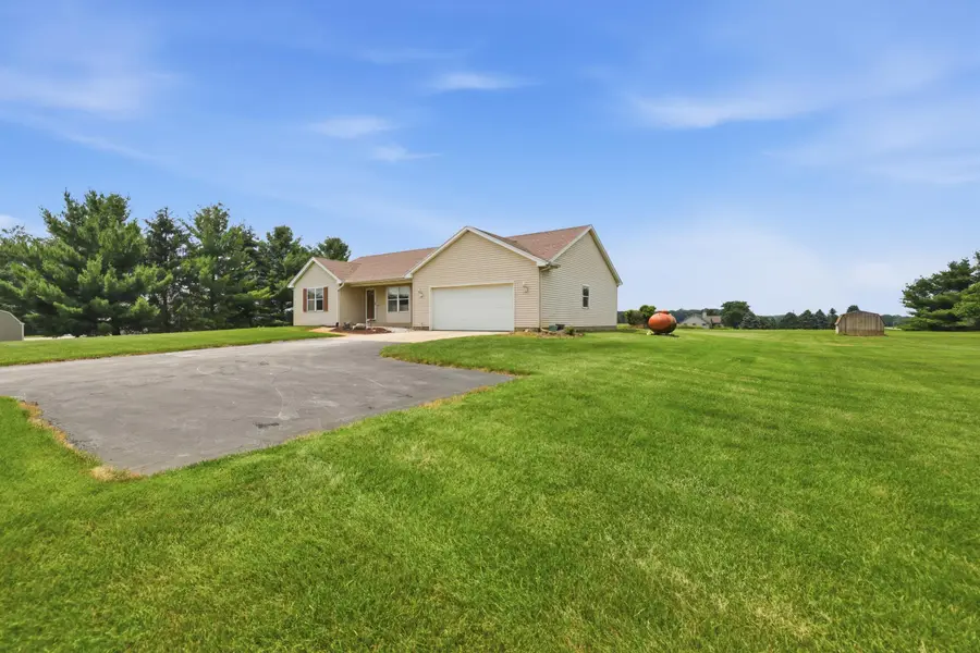 3960 16th Street, Wayland, MI 49348 - #3