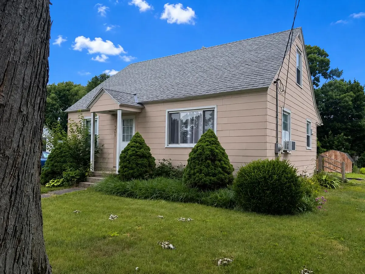 1095 Vos Street, Jenison, MI 49428 - #1