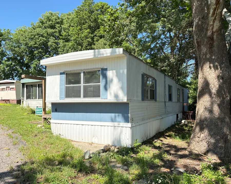875 E Michigan Avenue Unit: 6, Marshall, MI 49068 - #3