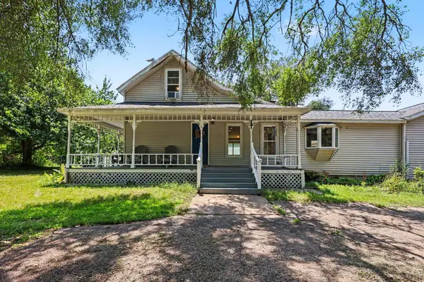 17180 Co Rd 215, GrandJunction, MI 49056