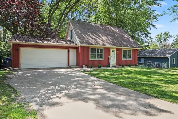 630 Midway Avenue, Holland, MI 49423
