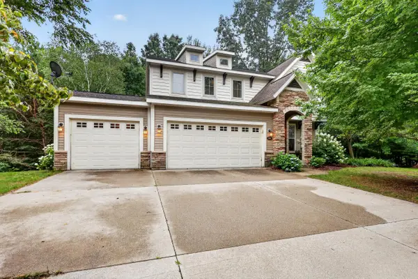 16826 Birchview Drive, Nunica, MI 49448