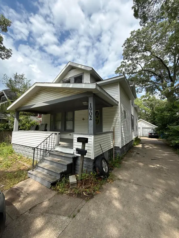 1902 Jefferson Street, Muskegon, MI 49441