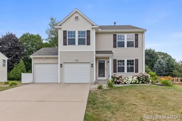 5170 Red River Avenue SW, Wyoming, MI 49418
