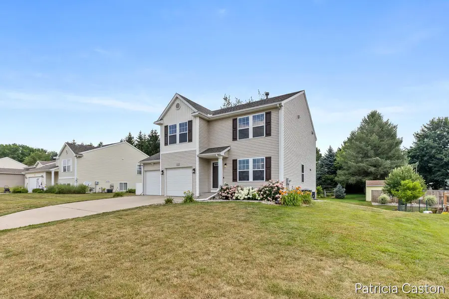 5170 Red River Avenue SW, Wyoming, MI 49418 - #3