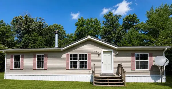 2455 W Pinewood Boulevard, Bitely, MI 49309