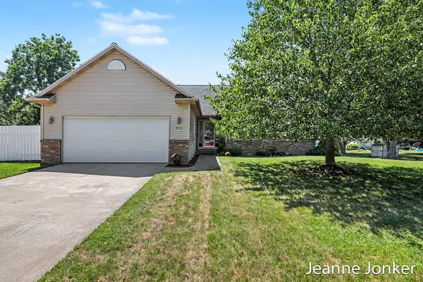 931 Sunset Hills Avenue NW, GrandRapids, MI 49534