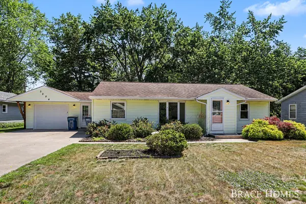 3284 N 146th Avenue, Holland, MI 49424