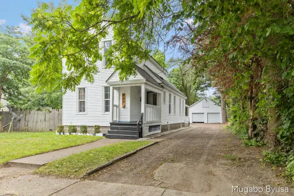 960 Temple Street SE, GrandRapids, MI 49507