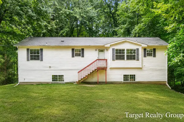 2568 Hoover Street, Casnovia, MI 49318