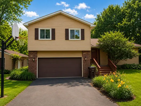 5555 McCue Road, Holt, MI 48842