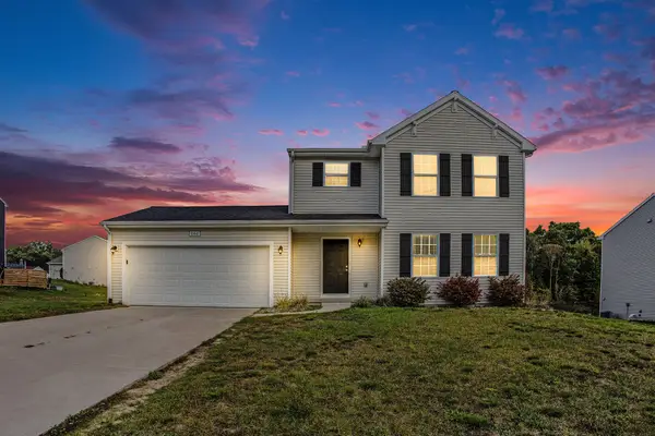 10841 Carmen Oak Drive SE, Lowell, MI 49331