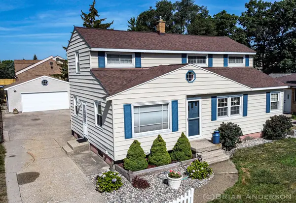 3551 Parkland Avenue SW, Wyoming, MI 49509