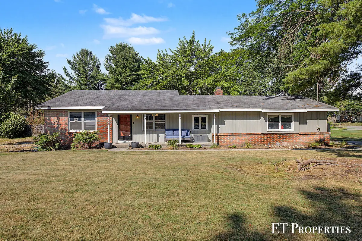 2440 Saratoga Drive NE, Northview, MI 49525 - #1